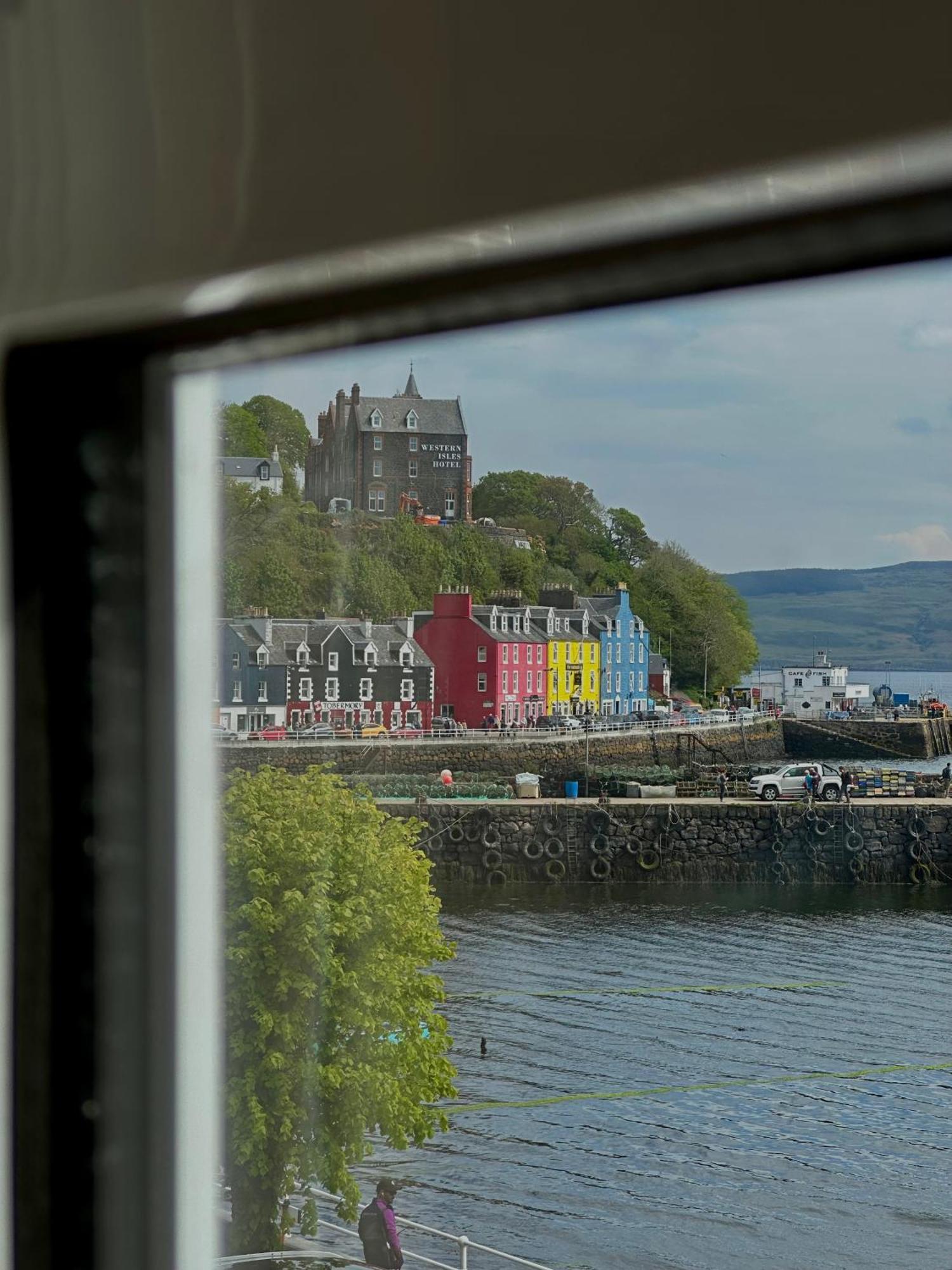 The Tobermory Hotel Exteriör bild